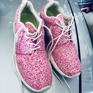 Nike Roshe Run Pink Speckled